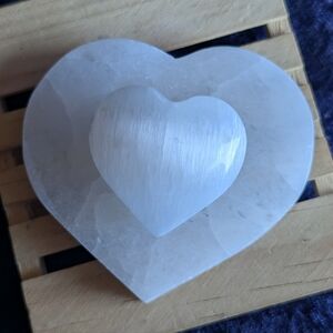 🤍✨Double Heart ❤️❤️ White Selenite Crystal PRAYER ✨ PALM stone + charging Plate